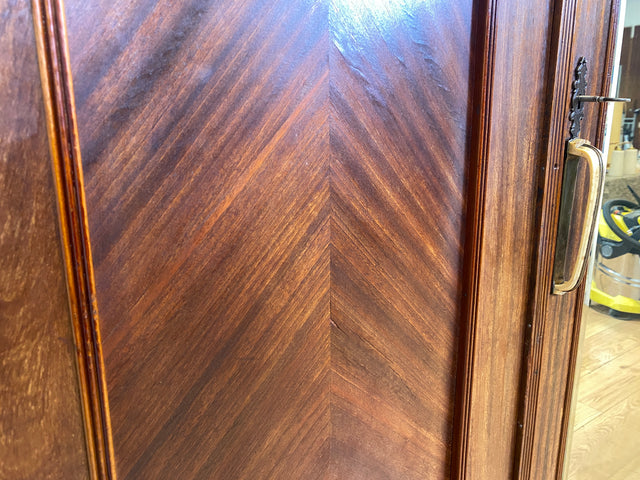Wunderschöner und sehr geräumiger antiker Kleiderschrank aus vollem Holz mit Spiegeltür I Schrank Schlafzimmerschrank Wäscheschrank Jugendstil Gründerzeit Vintage I
