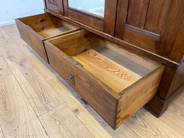 Wunderschöner antiker Kleiderschrank aus vollem Holz mit Spiegeltür und Schubladen, um 1910 I Schrank Wäscheschrank Schlafzimmerschrank Wardrobe Spiegel Jugendstil Vintage I