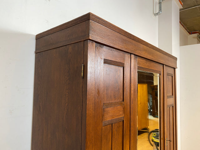 Wunderschöner antiker Kleiderschrank aus vollem Holz mit Spiegeltür und Schubladen, um 1910 I Schrank Wäscheschrank Schlafzimmerschrank Wardrobe Spiegel Jugendstil Vintage I