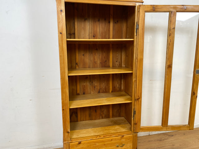 WMK I Eleganter antiker Schrank aus massivem Kiefernholz mit Glastüren & Schublade