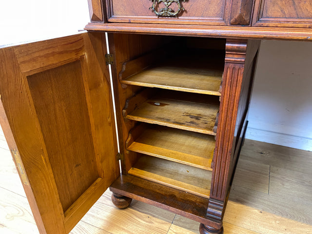 Wunderschöner antiker Schreibtisch mit Aufsatz, gedrechselten Balustern und kannelierten Pilastern I Aufsatzschreibtisch Sekretär Desk Gründerzeit Historismus Vintage I