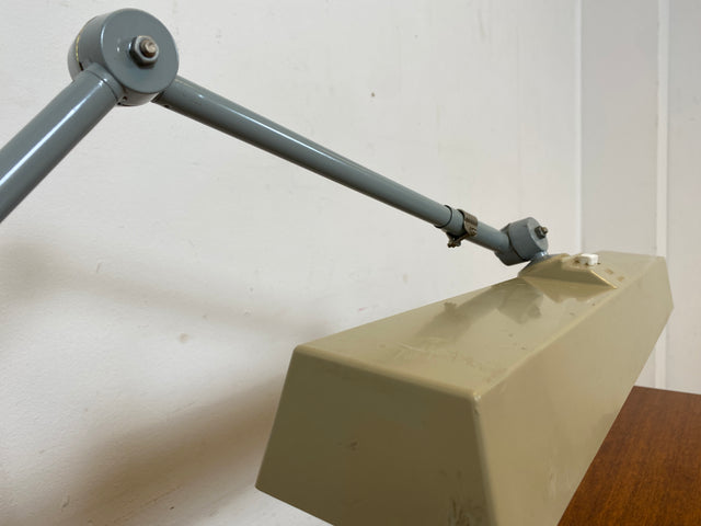 Kultige vollfunktionsfähige DDR Industrie Tischleuchte ILBA mit Gelenkarm I Lampe Leuchte Architektenlampe Schreibtischlampe Arbeitsleuchte Vintage Retro Werkstatt Ostalgie Design I