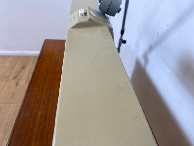 Kultige vollfunktionsfähige DDR Industrie Tischleuchte ILBA mit Gelenkarm I Lampe Leuchte Architektenlampe Schreibtischlampe Arbeitsleuchte Vintage Retro Werkstatt Ostalgie Design I