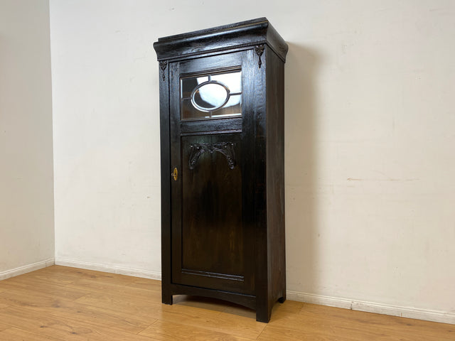 Zauberhafte dänische antike Vitrine I Vollholz mit facettiertem Originalglas, um 1900.