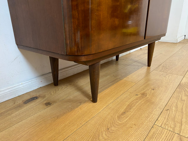 Formschöne und gut erhaltene dunkle Mid-Century Kommode aus 1965 I Schrank Sideboard Wäschekommode Schuhkommode Schuhschrank TV Lowboard Bank Rockabilly Mid-Century Vintage I