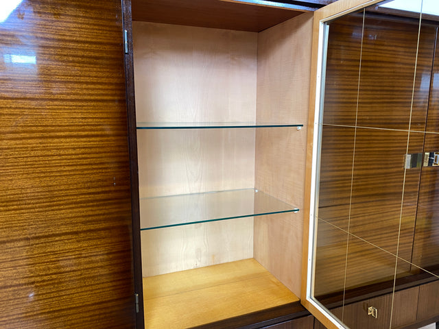 Besonders schöner dunkler Hochglanz Mid-Century Wohnzimmerschrank mit Vitrine und Schubladen I Schrankwand Highboard Sideboard Buffet Anrichte Wohnwand Vintage 50er 60er I