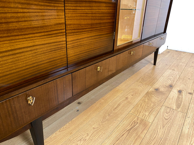 Besonders schöner dunkler Hochglanz Mid-Century Wohnzimmerschrank mit Vitrine und Schubladen I Schrankwand Highboard Sideboard Buffet Anrichte Wohnwand Vintage 50er 60er I