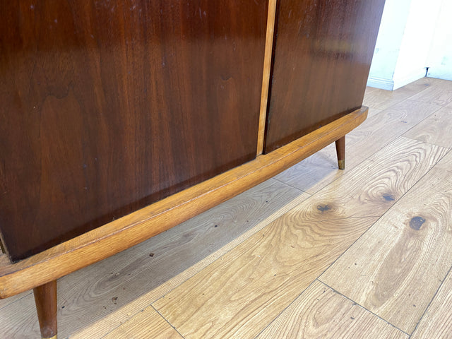 Besonders schöner dunkler Mid-Century Kleiderschrank mit perfekter Aufteilung I Schrank Wäscheschrank Kleiderschrank Wardrobe Garderobe Flurschrank 50er 60er Vintage I