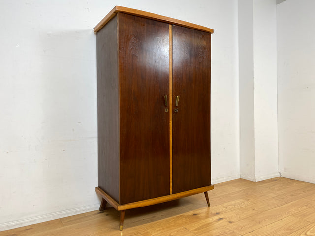 Besonders schöner dunkler Mid-Century Kleiderschrank mit perfekter Aufteilung I Schrank Wäscheschrank Kleiderschrank Wardrobe Garderobe Flurschrank 50er 60er Vintage I