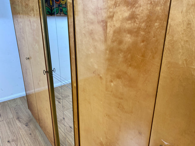 Stilvoller und gut erhaltener großer 50er Jahre Rockabilly Kleiderschrank mit Spiegeltür I Schrank Schlafzimmerschrank Wäscheschrank Wardrobe Vintage Mid-Century 60er I