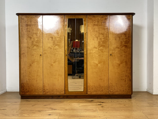 Stilvoller und gut erhaltener großer 50er Jahre Rockabilly Kleiderschrank mit Spiegeltür I Schrank Schlafzimmerschrank Wäscheschrank Wardrobe Vintage Mid-Century 60er I