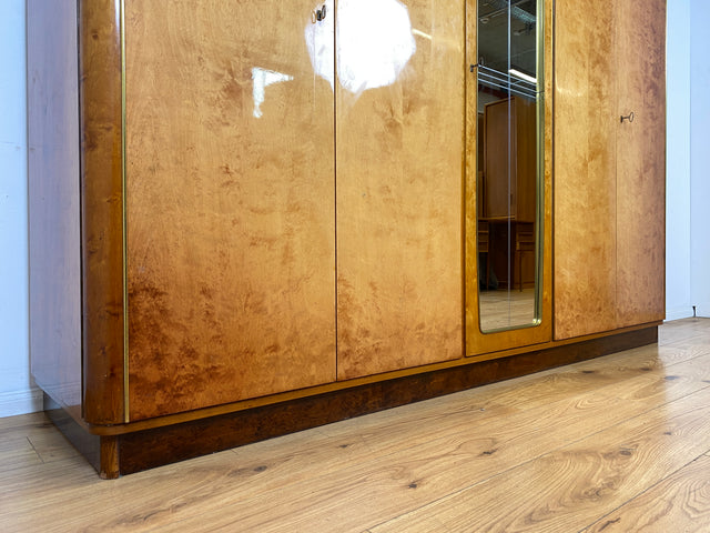 Stilvoller und gut erhaltener großer 50er Jahre Rockabilly Kleiderschrank mit Spiegeltür I Schrank Schlafzimmerschrank Wäscheschrank Wardrobe Vintage Mid-Century 60er I