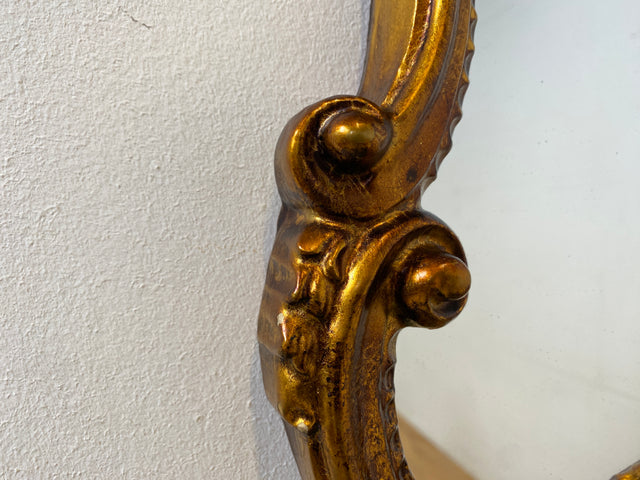 Wunderschöner großer Vintage Wandspiegel im antiken Stil mit goldenem Akanthusblatt Rahmen aus Stuck