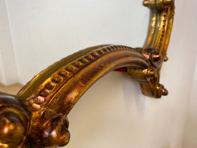Wunderschöner großer Vintage Wandspiegel im antiken Stil mit goldenem Akanthusblatt Rahmen aus Stuck