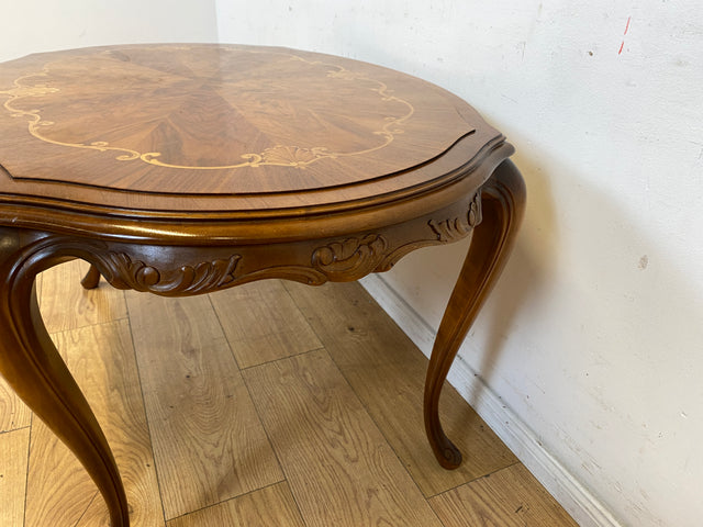 Wunderschöner und sehr gut erhaltener handverzierter Chippendale Couchtisch mit feinen Intarsien I Wohnzimmertisch Coffee Table Salontisch Sitzgarnitur Stilmöbel Vintage I