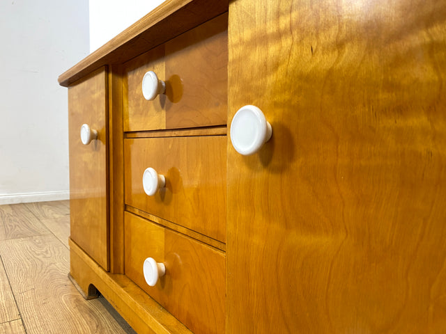 Freundliche und gut erhaltene helle Mid-Century Spiegelkommode I Vollholz furniert I Frisierkommode Schminktisch Kommode Wäschekommode Sideboard Spiegel 60er Vintage I