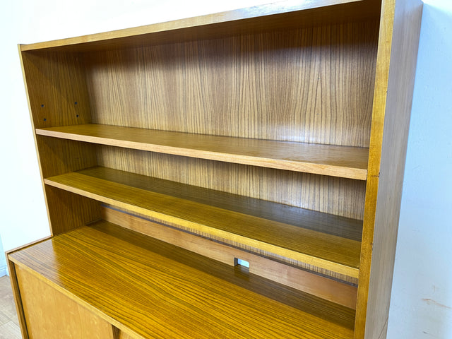 Stilvoller heller 60er Jahre Bücherschrank mit abnehmbarem Regal Oberteil & Schubladen I Bücherregal Highboard Sideboard Kommode Geschirrschrank Vintage Mid-Century 50er