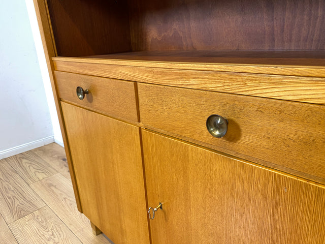 WMK I Hochwertiger heller Mid-Century Bücherschrank von Musterring aus vollem Holz mit Schubladen