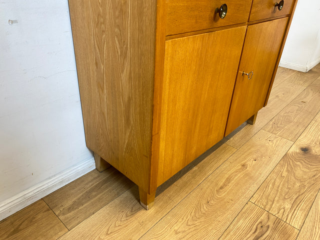 WMK I Hochwertiger heller Mid-Century Bücherschrank von Musterring aus vollem Holz mit Schubladen