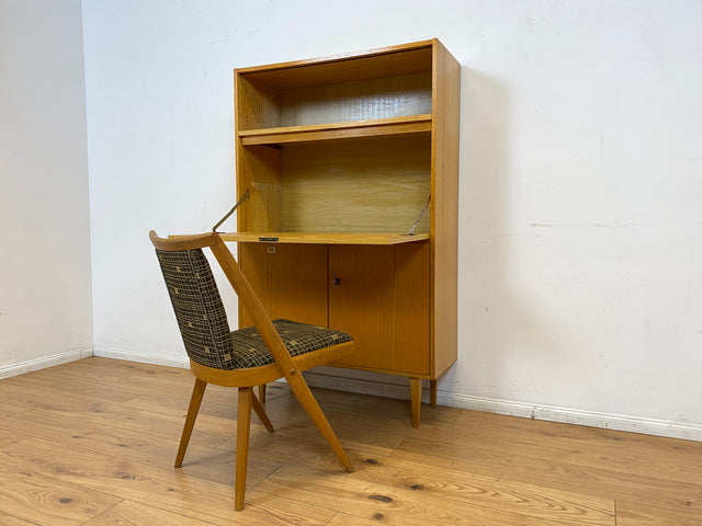WMK Minimalistischer heller Mid-Century Schreibschrank mit stabiler Schreibplatte