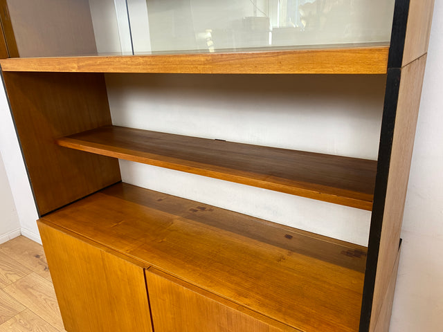 Sehr schöner heller Mid-Century Wohnzimmerschrank aus 1969 mit Vitrine und Regal I Highboard Bücherschrank Bücherregal Kommode Sideboard Geschirrschrank Vintage 70er