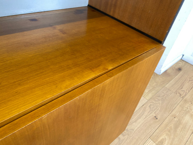 Sehr schöner heller Mid-Century Wohnzimmerschrank aus 1969 mit Vitrine und Regal I Highboard Bücherschrank Bücherregal Kommode Sideboard Geschirrschrank Vintage 70er