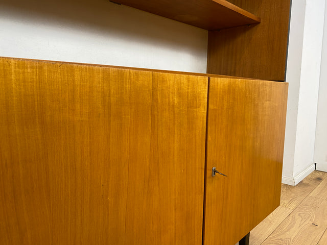 Sehr schöner heller Mid-Century Wohnzimmerschrank aus 1969 mit Vitrine und Regal I Highboard Bücherschrank Bücherregal Kommode Sideboard Geschirrschrank Vintage 70er