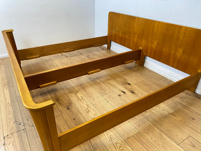 Besonders schönes helles Mid-Century Bett für 100x200cm Matratzen mit aufwendig gearbeitetem Rattan Geflecht I Doppelbett Holzbett Bettrahmen Schlafzimmer 50er 60er Vintage I