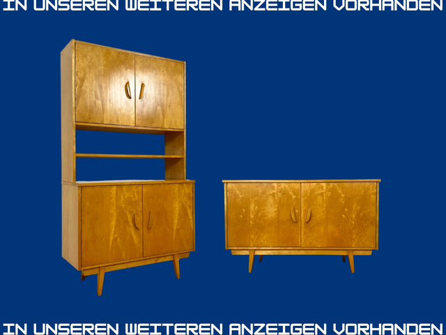 Stilvolles helles Mid-Century Sideboard aus vollem Holz in Birke mit hübschen Holzgriffen