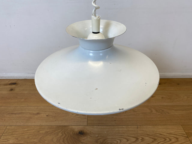 WMK I Schöne höhenverstellbare weiße skandinavische Space Age Designer Pendelleuchte von Belid aus Metall
