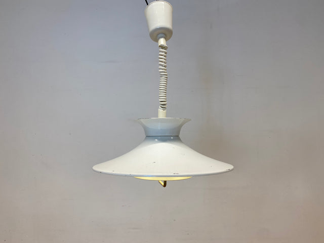 WMK I Schöne höhenverstellbare weiße skandinavische Space Age Designer Pendelleuchte von Belid aus Metall