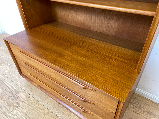 Hochwertiger Vintage Bücherschrank von Strobeck in skandinavischem Still mit Schubladen I Teakholz I Regal Bücherregal Holzregal Danish Design Mid-Century Vintage Teak I