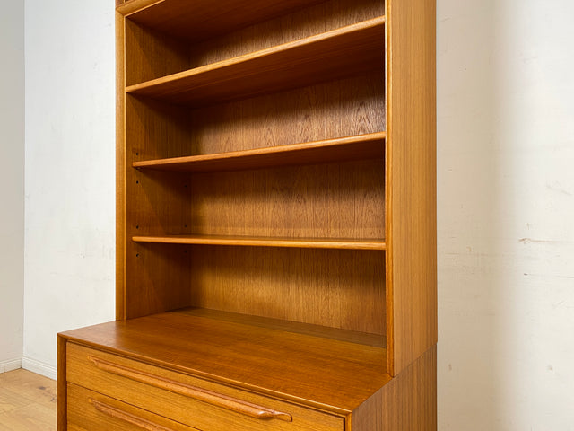 Hochwertiger Vintage Bücherschrank von Strobeck in skandinavischem Still mit Schubladen I Teakholz I Regal Bücherregal Holzregal Danish Design Mid-Century Vintage Teak I