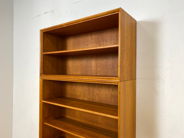 Hochwertiger Vintage Bücherschrank von Strobeck in skandinavischem Still mit Schubladen I Teakholz I Regal Bücherregal Holzregal Danish Design Mid-Century Vintage Teak I