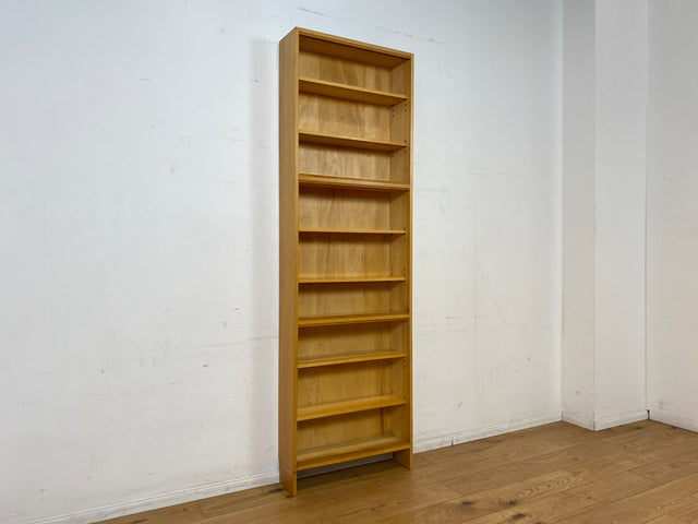 Minimalistisches und gut erhaltenes sehr hohes Mid-Century Bücherregal mit verstellbaren Regalböden I Regal Holzregal Bücherschrank Küchenregal Retro Vintage I