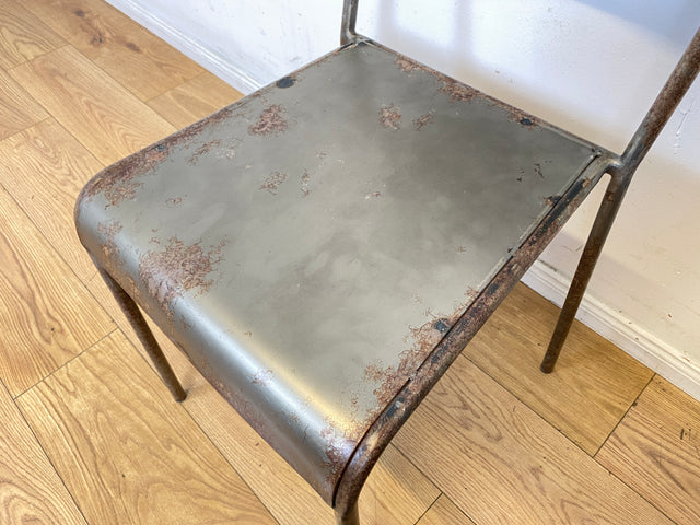Industrial Design at its best! I 1/5 Einzigartiger handgefertigter und stapelbarer Metallstuhl I Stapelstuhl Stuhl Chair Küchenstuhl Balkonstuhl Esszimmerstühle Industriedesign Vintage I