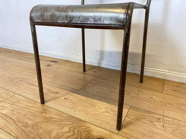 Industrial Design at its best! I 1/5 Einzigartiger handgefertigter und stapelbarer Metallstuhl I Stapelstuhl Stuhl Chair Küchenstuhl Balkonstuhl Esszimmerstühle Industriedesign Vintage I
