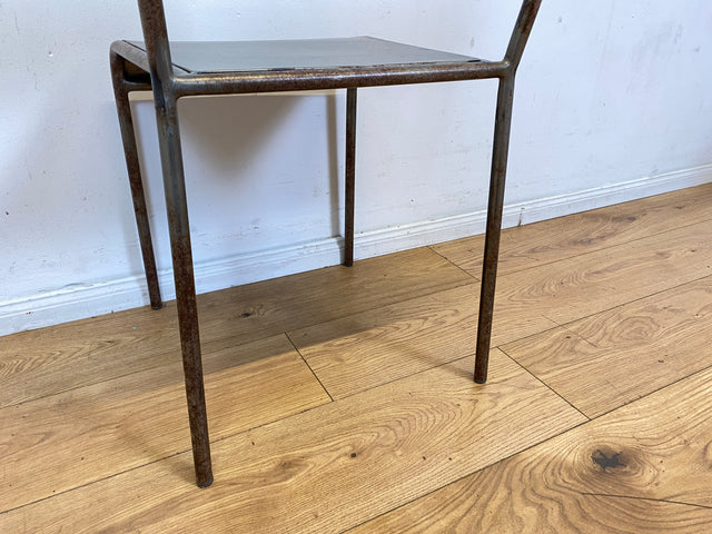 Industrial Design at its best! I 1/5 Einzigartiger handgefertigter und stapelbarer Metallstuhl I Stapelstuhl Stuhl Chair Küchenstuhl Balkonstuhl Esszimmerstühle Industriedesign Vintage I