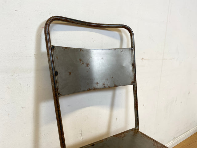 Industrial Design at its best! I 1/5 Einzigartiger handgefertigter und stapelbarer Metallstuhl I Stapelstuhl Stuhl Chair Küchenstuhl Balkonstuhl Esszimmerstühle Industriedesign Vintage I