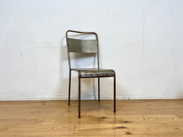Industrial Design at its best! I 1/5 Einzigartiger handgefertigter und stapelbarer Metallstuhl I Stapelstuhl Stuhl Chair Küchenstuhl Balkonstuhl Esszimmerstühle Industriedesign Vintage I