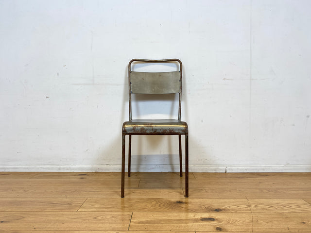 Industrial Design at its best! I 1/5 Einzigartiger handgefertigter und stapelbarer Metallstuhl I Stapelstuhl Stuhl Chair Küchenstuhl Balkonstuhl Esszimmerstühle Industriedesign Vintage I