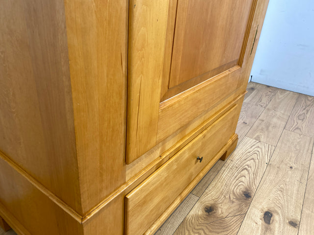 Hochwertiger Kleiderschrank im antiken Stil aus massivem Kirschholz mit Schublade I Schrank Wäscheschrank Bauernschrank Dielenschrank Vertiko Biedermeier Landhaus Vintage I