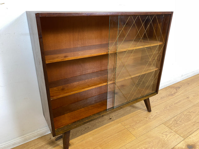 WMK I Schöne Mid-Century Vitrine mit Einlegeböden