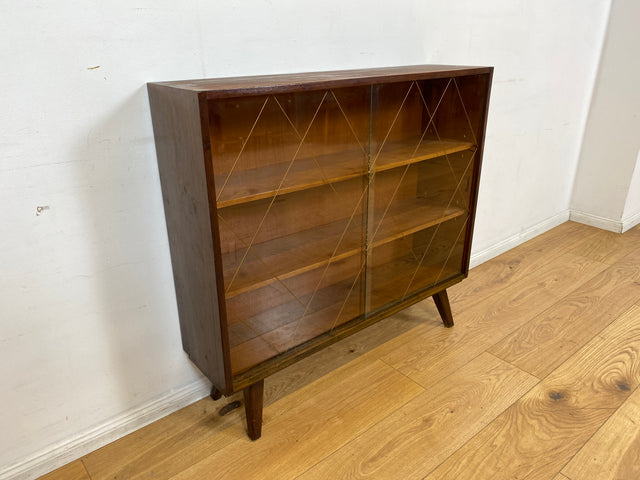 WMK I Schöne Mid-Century Vitrine mit Einlegeböden