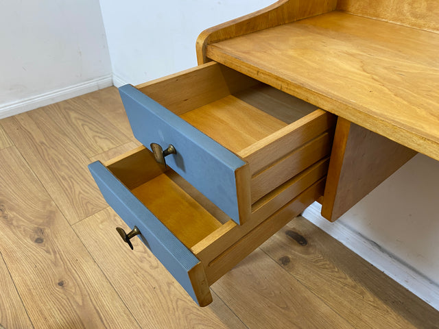 Hübscher kleiner Mid-Century Schminktisch / Schreibtisch mit Schubladen & Messinggriffen I Frisiertisch Schminkkommode Frisierkommode Kinderschreibtisch Vintage 60er DDR I