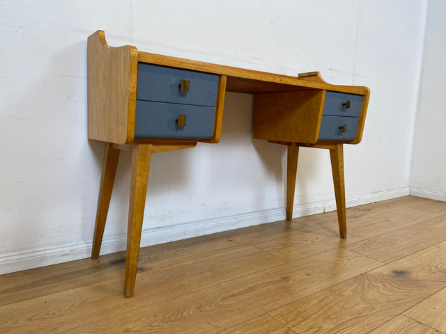 Hübscher kleiner Mid-Century Schminktisch / Schreibtisch mit Schubladen & Messinggriffen I Frisiertisch Schminkkommode Frisierkommode Kinderschreibtisch Vintage 60er DDR I