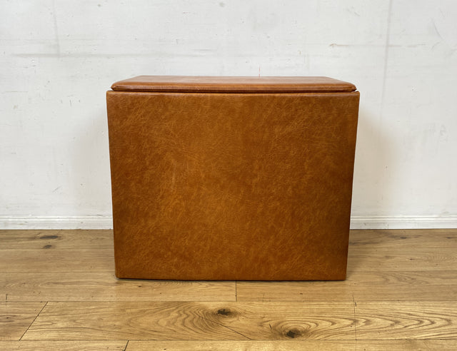 Kultige Retro Truhe in braunem Kunstleder mit besonders schönem floralem Innenleben I Wäschetruhe Kiste Wäschekorb Wäschekommode Spielzeugtruhe Vintage Mid-Century 60er I