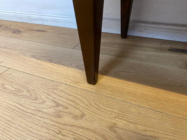 Stilvolles langes dunkles 70er Jahre Sideboard mit Schubladen und Holzgriffen I Anrichte Schrank Kommode TV Board Bank Lowboard Fernsehschrank Mid-Century Vintage 60er I
