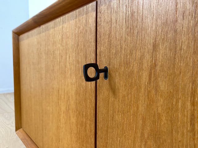 Schöner hoher modularer Vintage Bücherschrank von Strobeck in skandinavischem Stil I Teakholz I Regal Bücherregal Holzregal Kommode Danish Design Mid-Century Vintage Teak 70er I