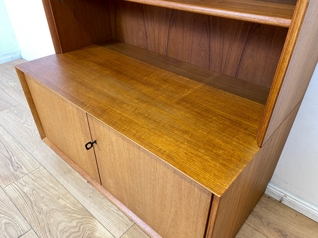 Schöner hoher modularer Vintage Bücherschrank von Strobeck in skandinavischem Stil I Teakholz I Regal Bücherregal Holzregal Kommode Danish Design Mid-Century Vintage Teak 70er I
